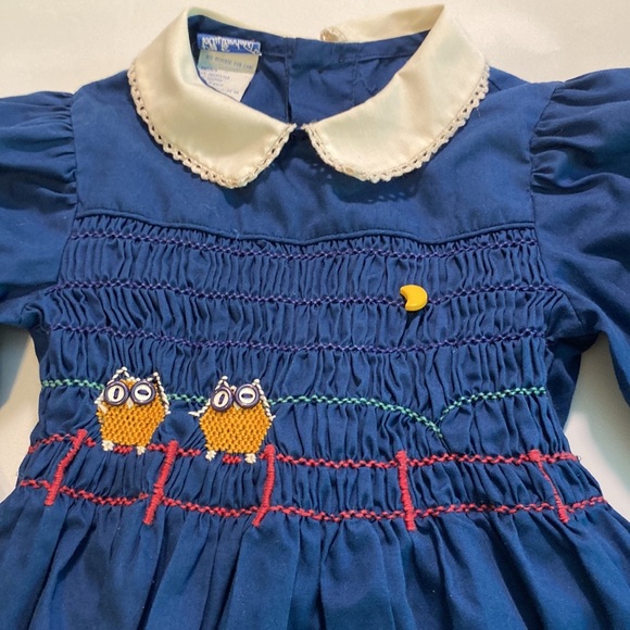 Vintage Polly Finders Smocked Dress with Embroidered Owls Size 6 - Picture 2 of 4